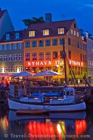 El puerto de Nyhavn, Dinamarca