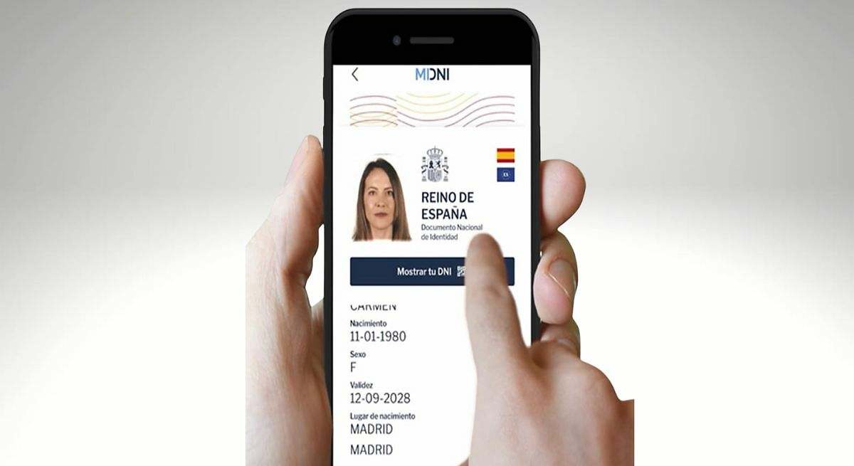 Aviso a toda España: ten cuidado con la app de MiDNI que estás descargando, hay una oficial y otra que no