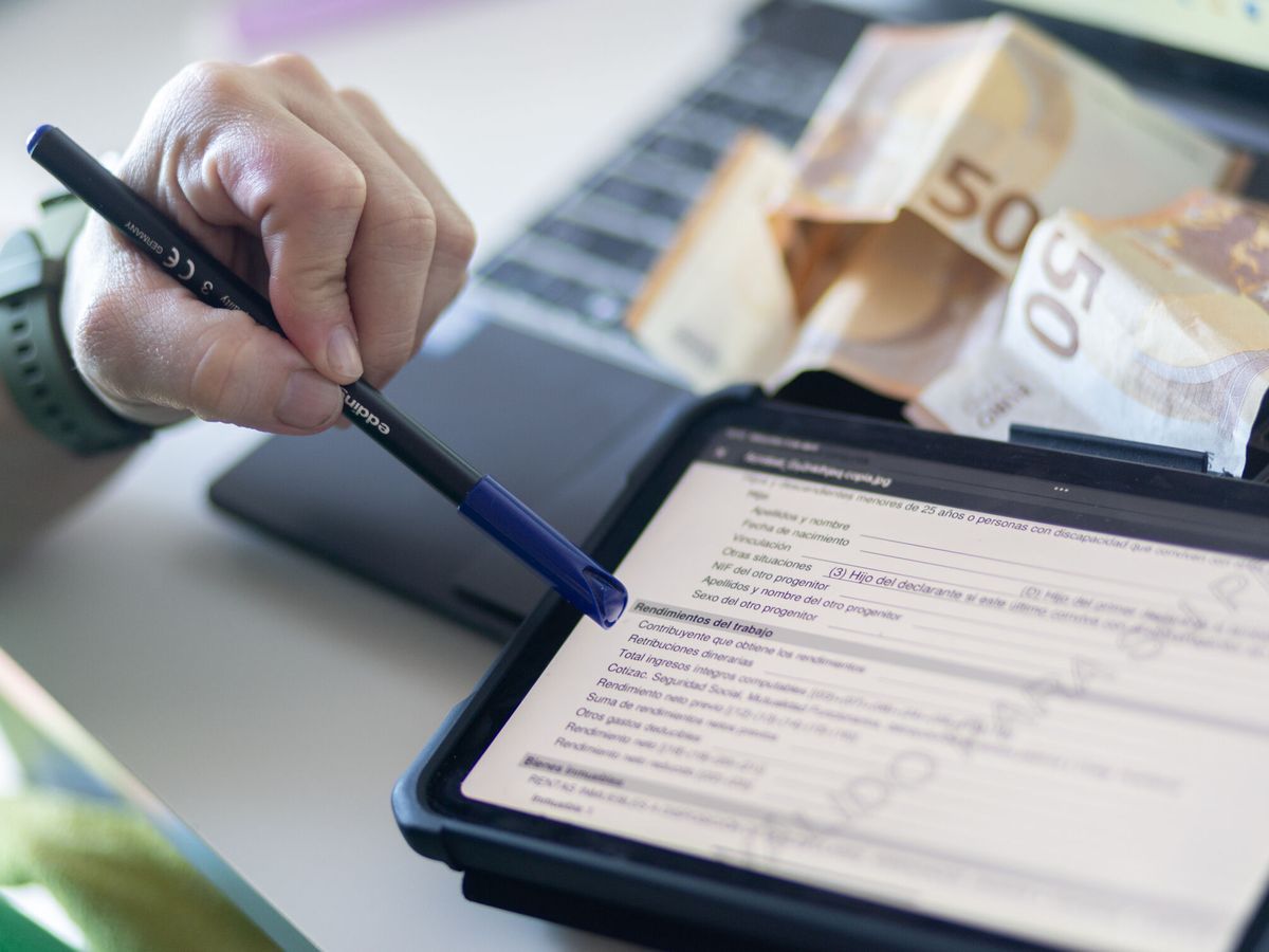 Qué pasa si te sale a devolver la declaración de la Renta: ¿cuánto tarda Hacienda en pagarte?