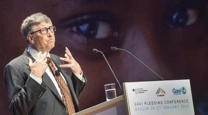 Bill Gates, fundador de Microsoft: «La Inteligencia Artificial hará insuficientes a los humanos»