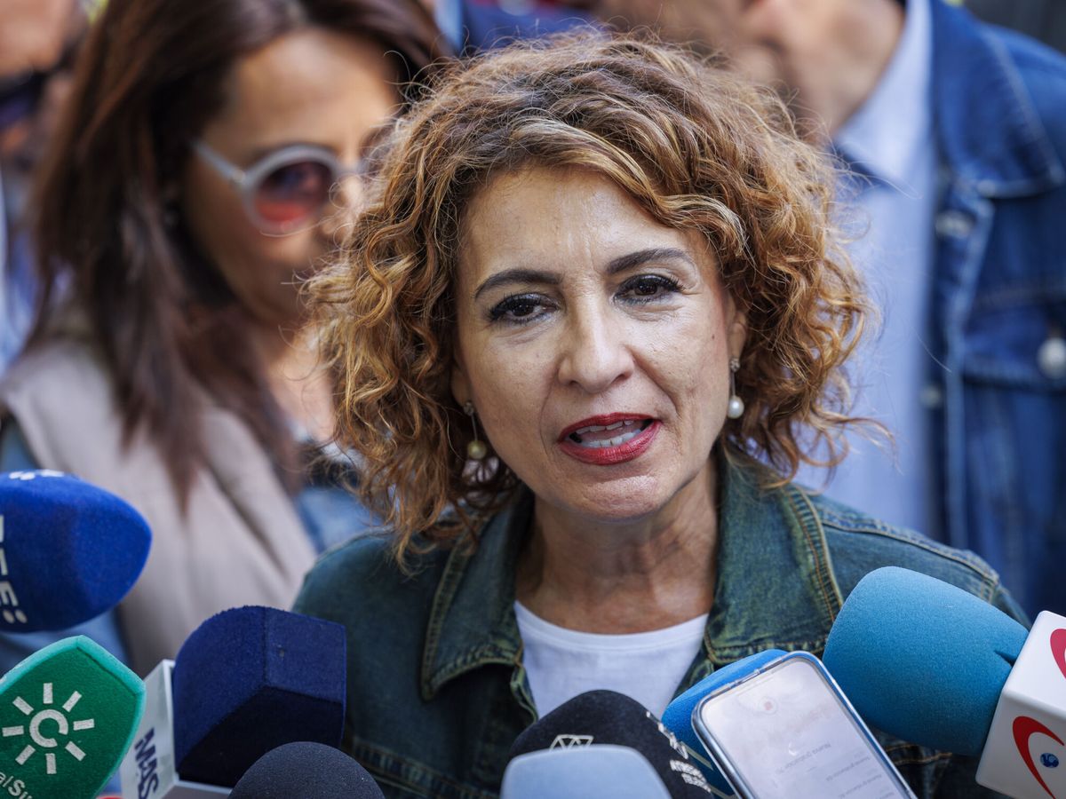 El aviso de Hacienda sobre esta obligación en la Renta en España: multas de hasta 3.000 euros