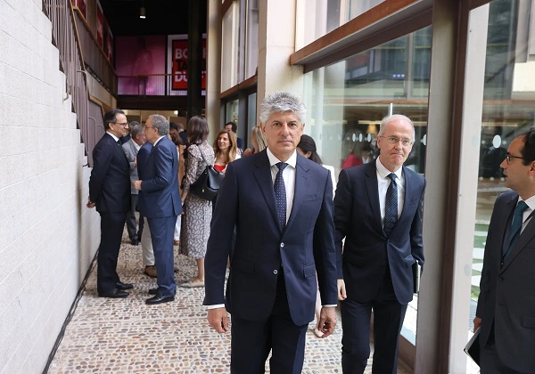 Cellnex se deja un 4% en Bolsa tras ampliar sus pérdidas trimestrales hasta los 49 millones