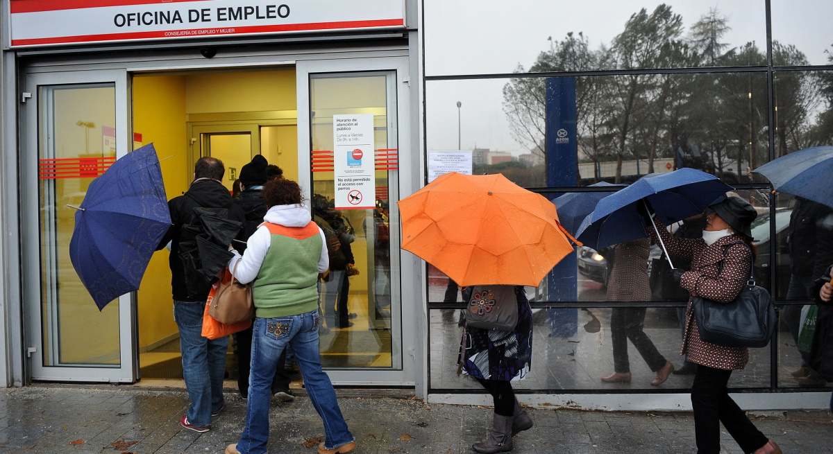 El coste de extinguir un empleo cae un 20% tras la reforma laboral y entra en zona de mínimos