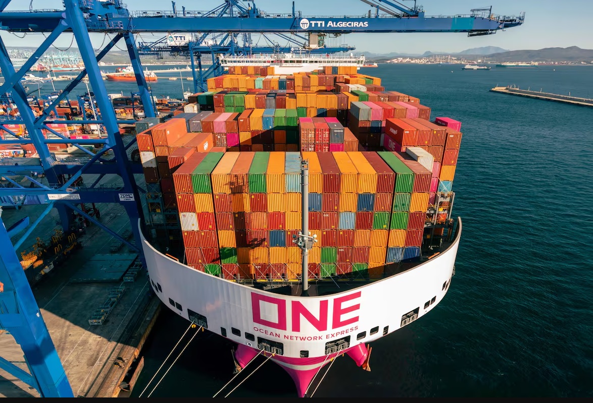 El déficit comercial de España engorda un 86% en el primer trimestre