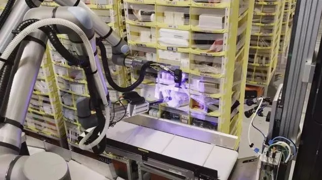 El nuevo robot con sentido del tacto de Amazon podría suplantar a los trabajadores humanos de almacén