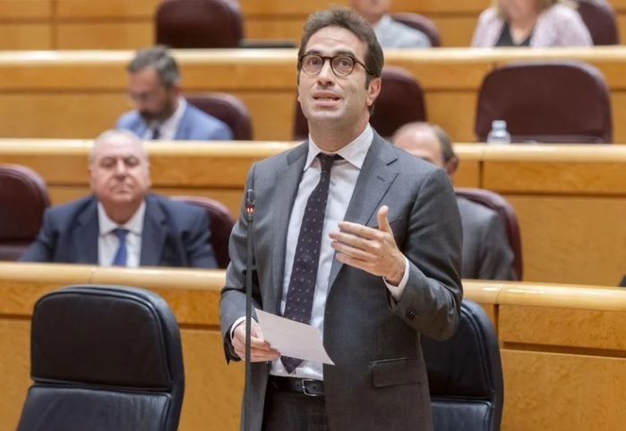 Bruselas no ve motivos para que el Gobierno frene la opa de BBVA y amenaza con «usar sus poderes»