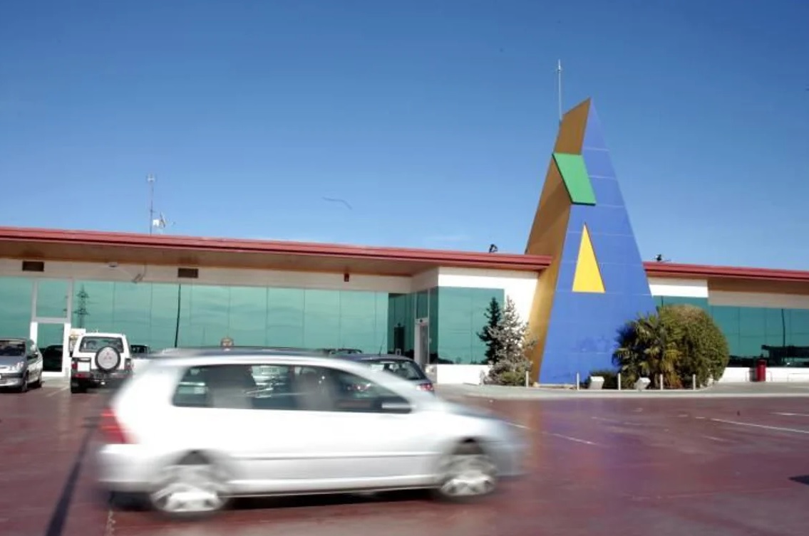 Los supermercados regionales desafían a las grandes cadenas y ya inauguran más tiendas