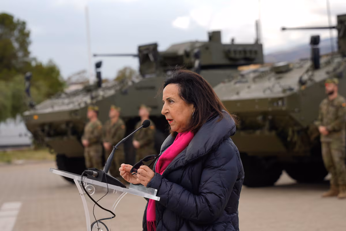El consorcio de Indra afronta una multa millonaria por los blindados 8×8 si no entrega al Ejército las 60 unidades que prometió para junio