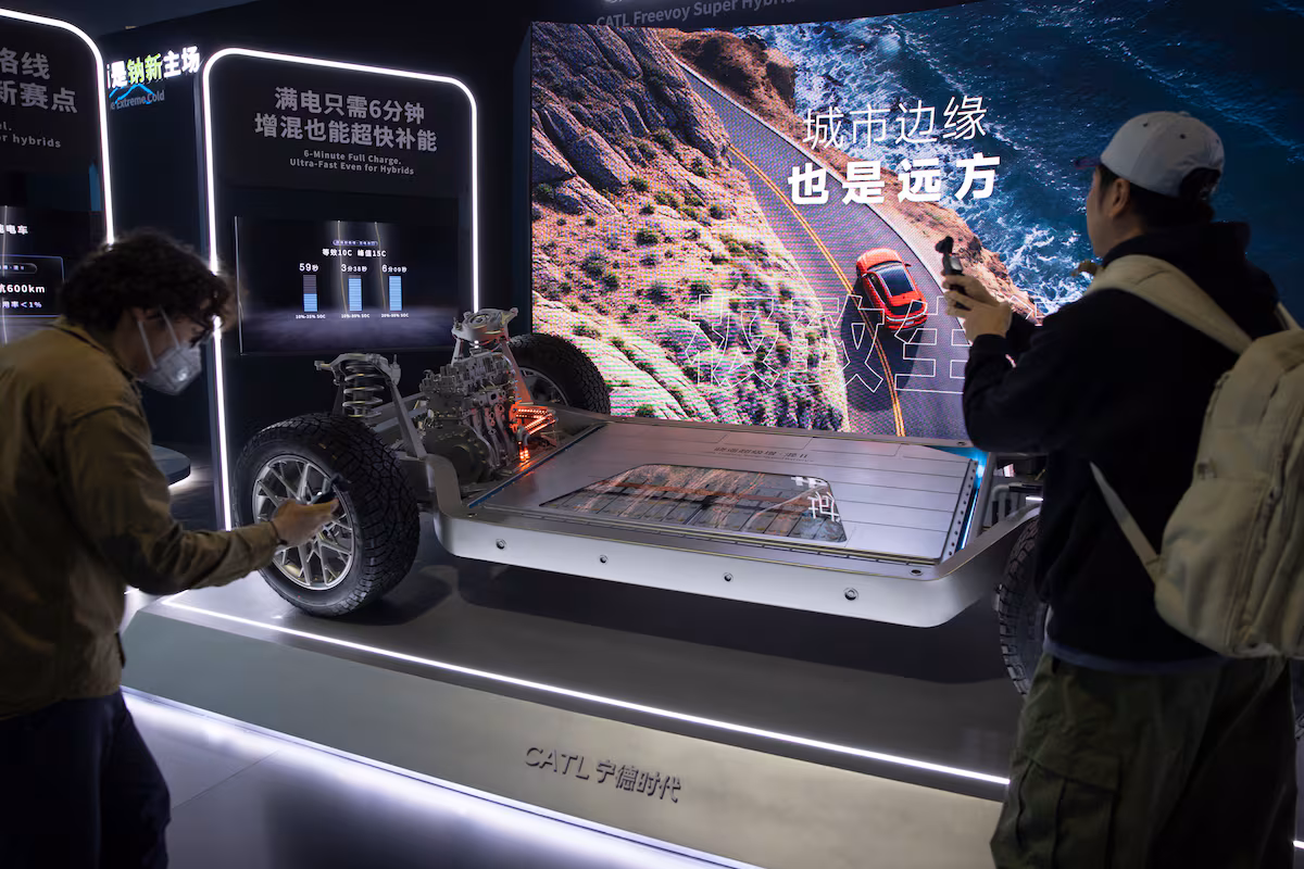 El gigante chino CATL presenta baterías con autonomía para 1.500 kilómetros y recargas en 6 minutos